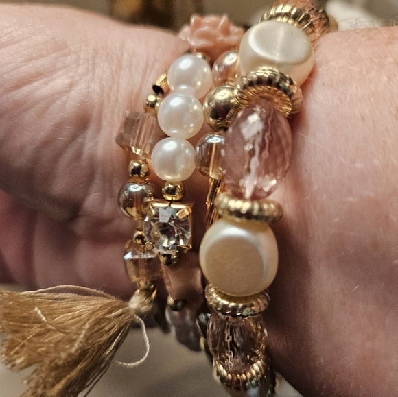 Bracelet - Picture 4 of 4